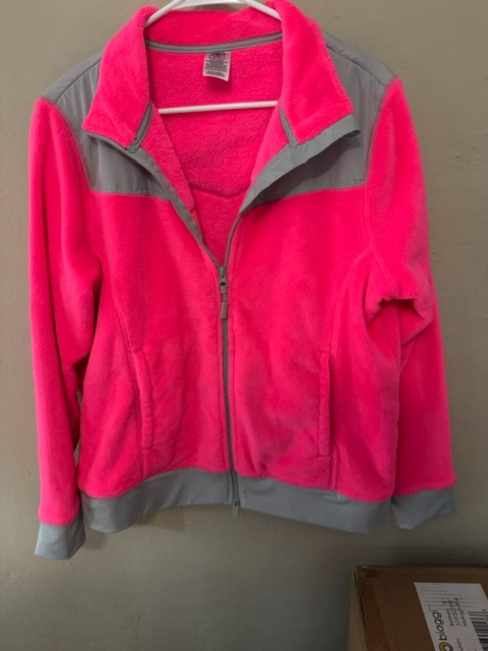 Girls youth bright pink fleece jacket